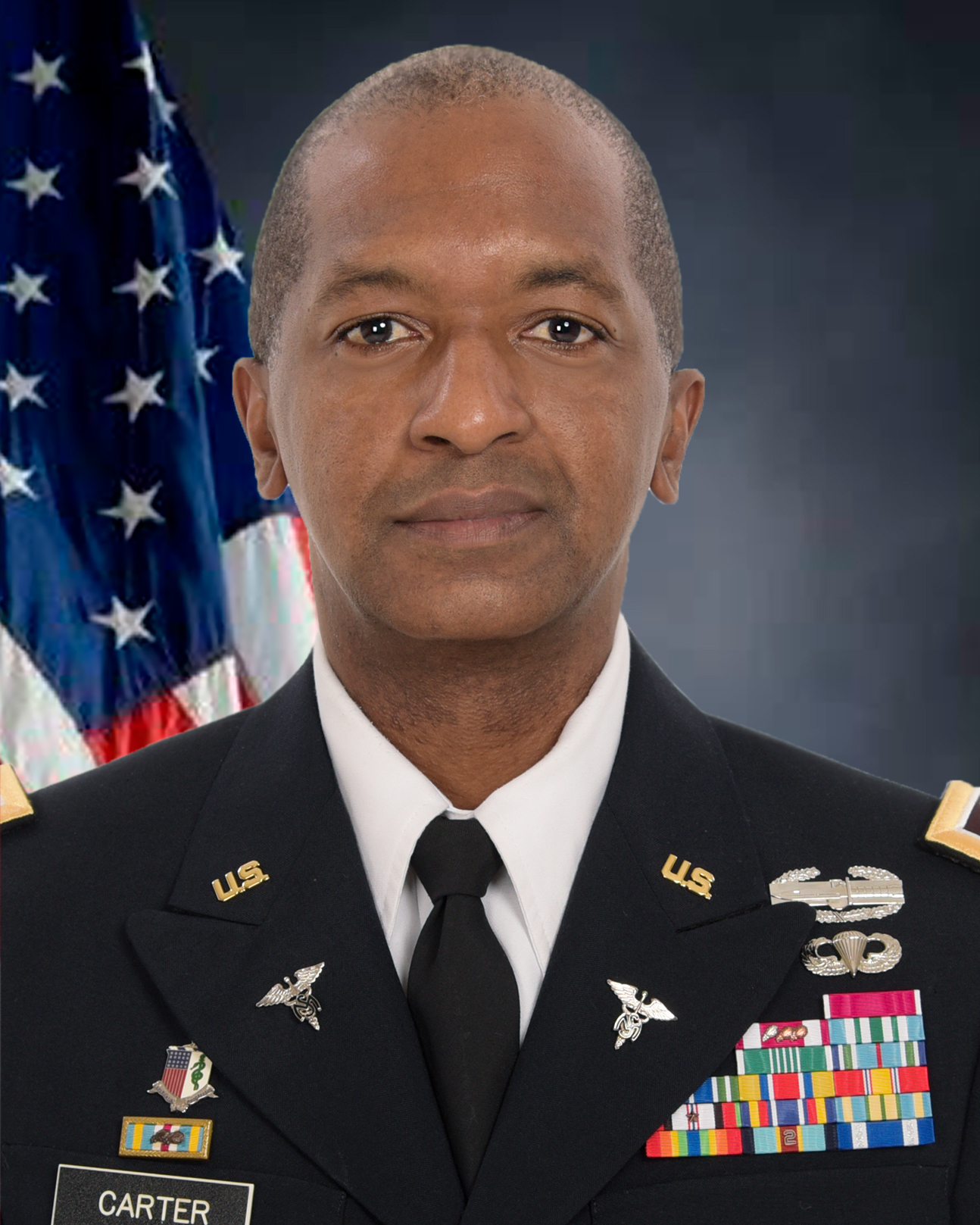 COL Robert Carter